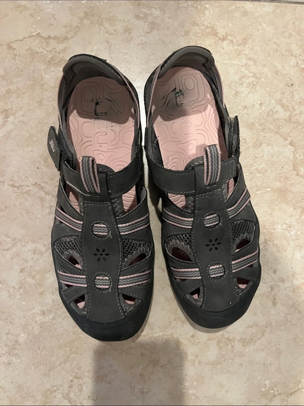 JBU Gray and Pink woman Closed-Toe Sandals